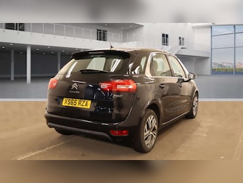 Used Citroen C4 Picasso 2015 for sale - 76159804: Photo 4