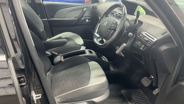 Used Citroen C4 Picasso 2015 for sale - 76159804: Photo 8