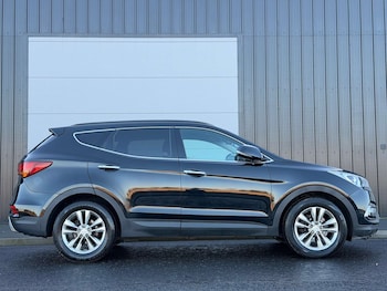 Used Hyundai Santa Fe 2015 for sale - 78495539: Photo