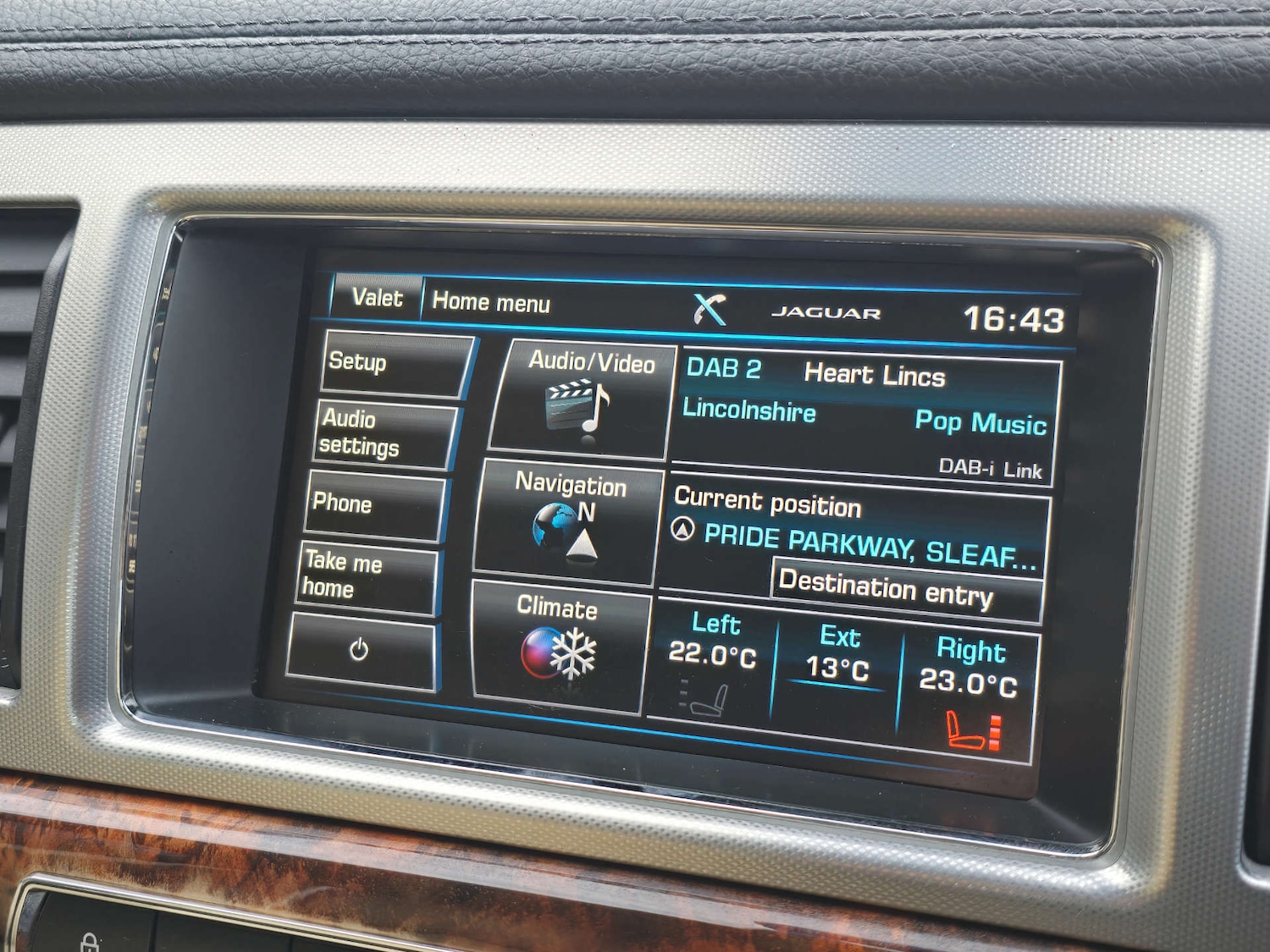 Used Jaguar XF 2014 for sale - 76105324: Photo 16