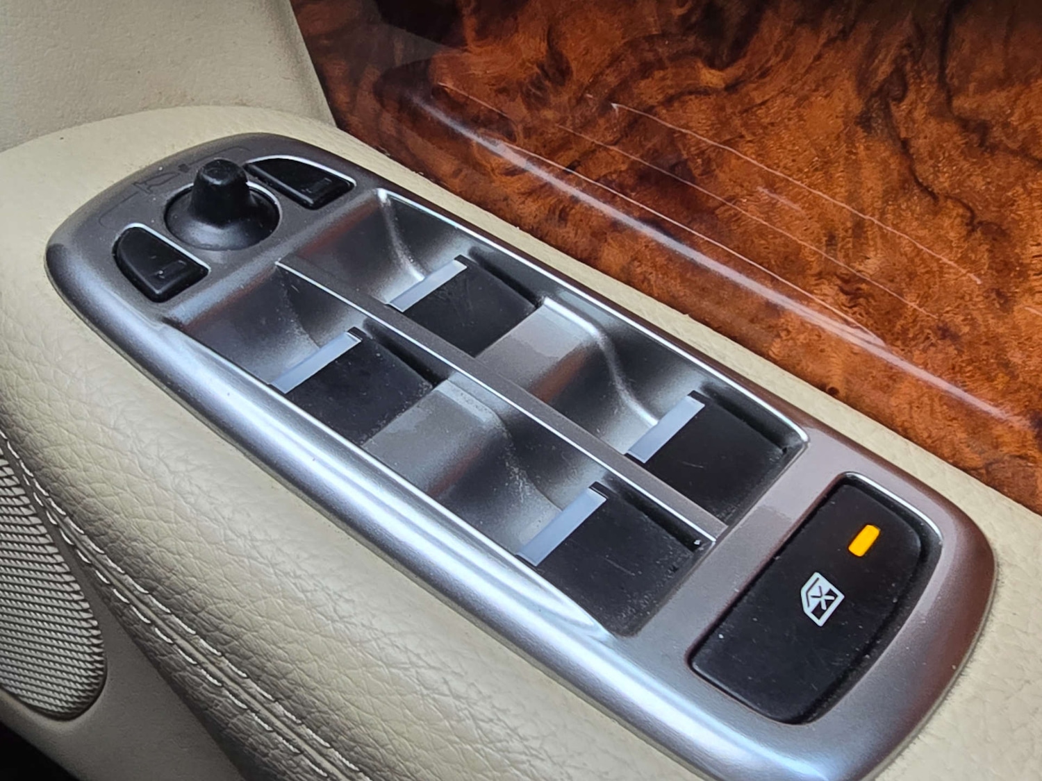 Used Jaguar XF 2014 for sale - 76105324: Photo 20