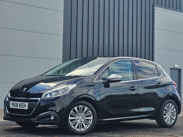Used Peugeot 208 2018 for sale - 75673599: Photo 3