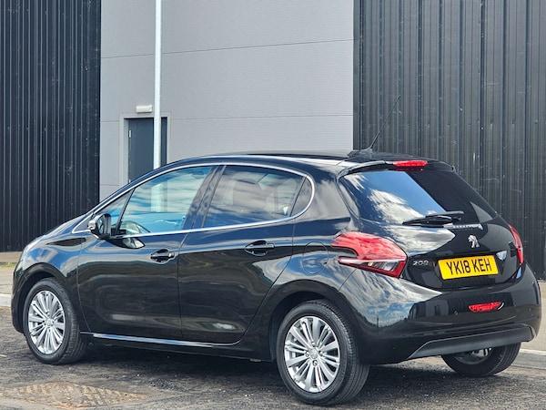 Used Peugeot 208 2018 for sale - 75673599: Photo 7