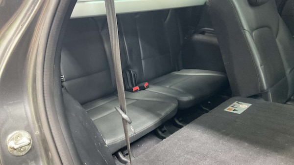 Used Hyundai Santa Fe 2015 for sale - 76274204: Photo 10
