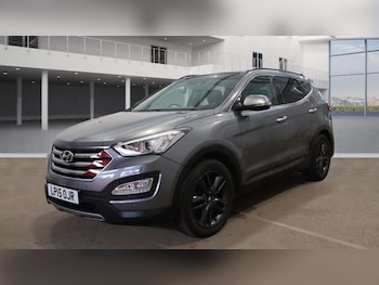Used Hyundai Santa Fe 2015 for sale - 76274204: Photo 2