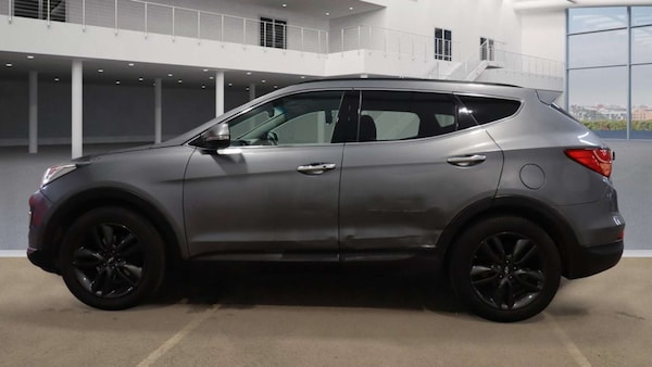 Used Hyundai Santa Fe 2015 for sale - 76274204: Photo 6