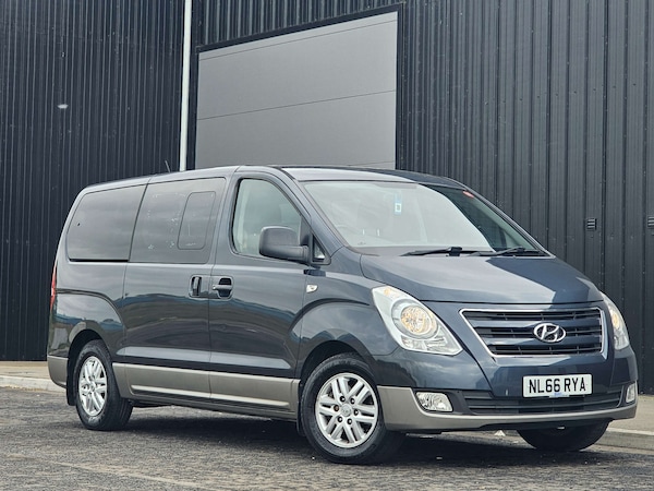 Used Hyundai i800 2016 for sale - 75530269: Photo 1