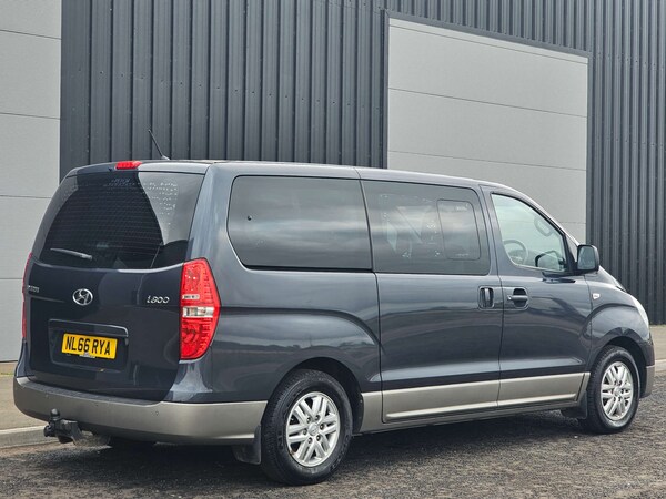Used Hyundai i800 2016 for sale - 75530269: Photo 6