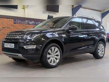 Used Land Rover Discovery Sport 2017 for sale - 77270758: Photo