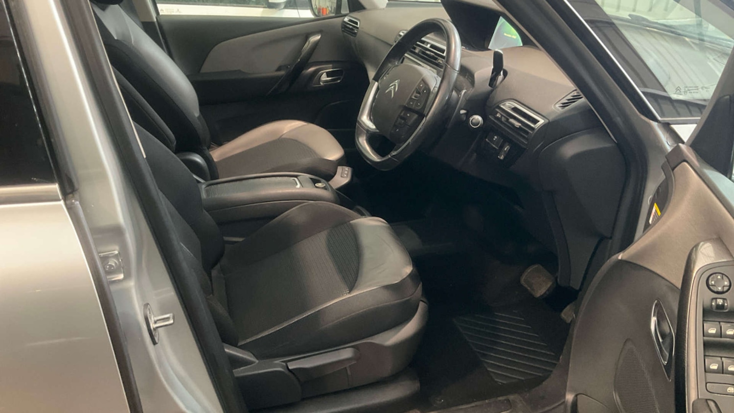 Used Citroen C4 Picasso 2016 for sale - 76663162: Photo 9