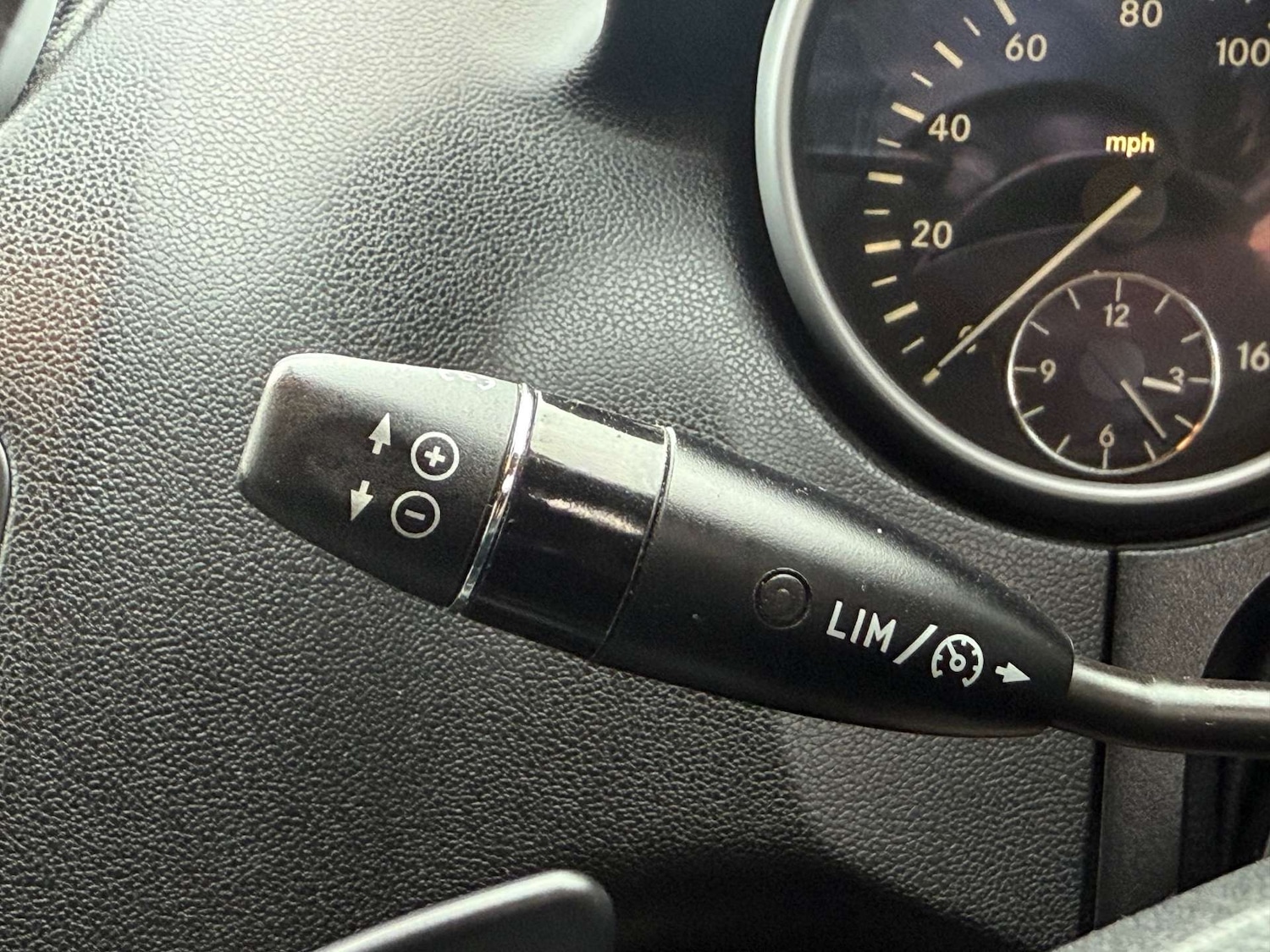 Used Mercedes-Benz M Class 2011 for sale - 76243966: Photo 12