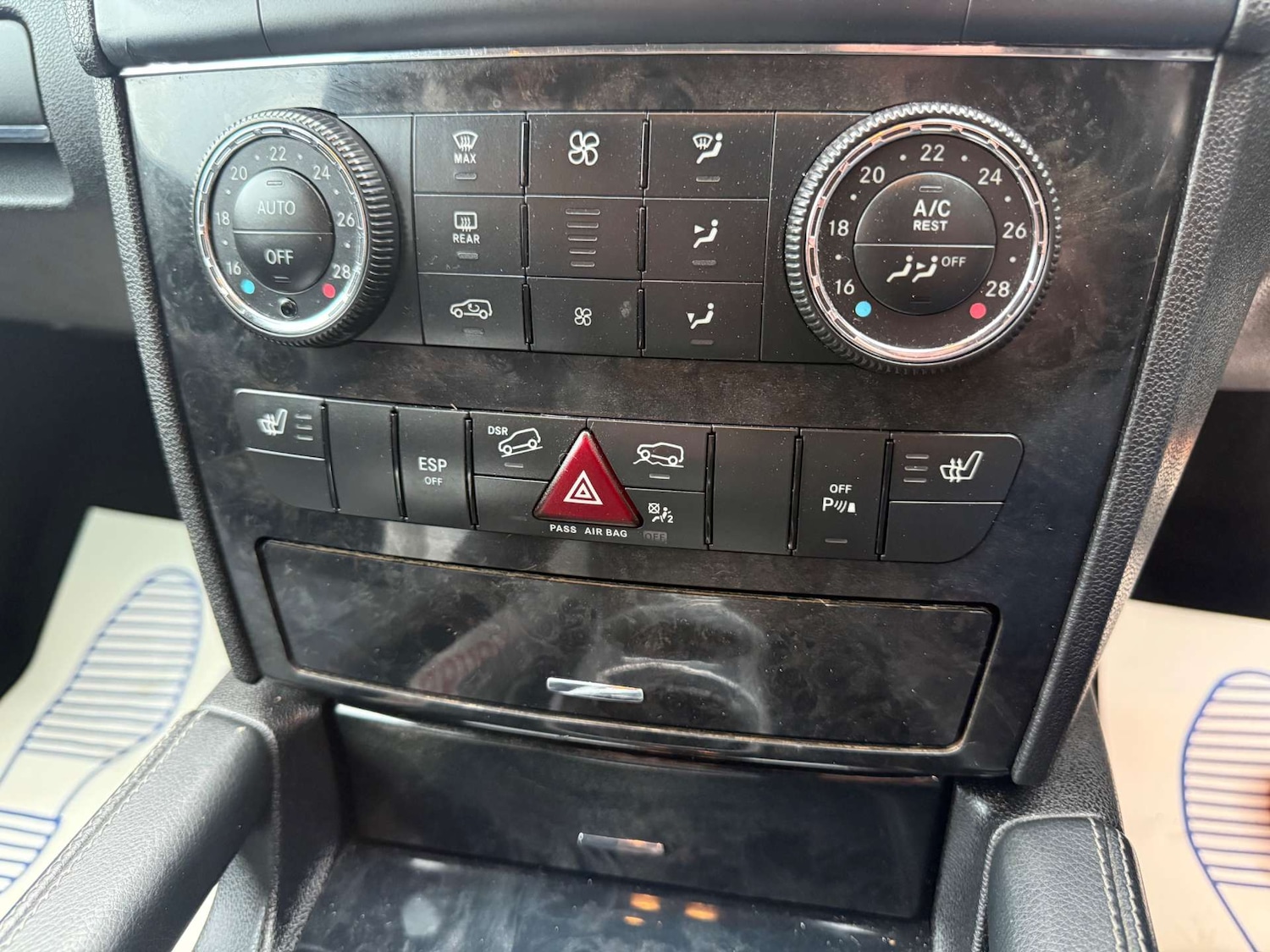 Used Mercedes-Benz M Class 2011 for sale - 76243966: Photo 14