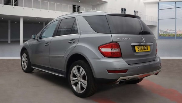 Used Mercedes-Benz M-Class 2011 for sale - 76243966: Photo 4