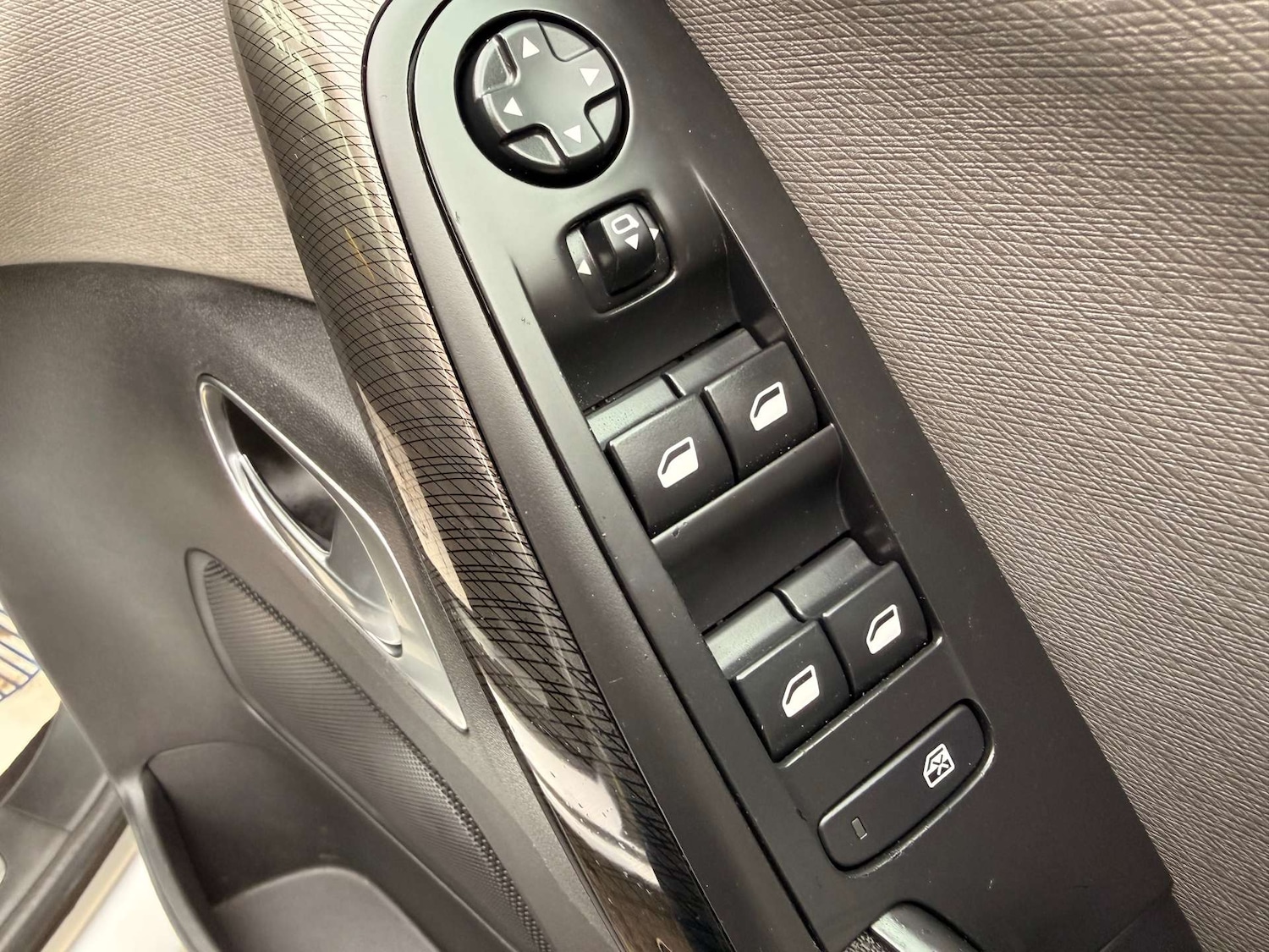 Used Citroen C4 Picasso 2016 for sale - 77315526: Photo 19