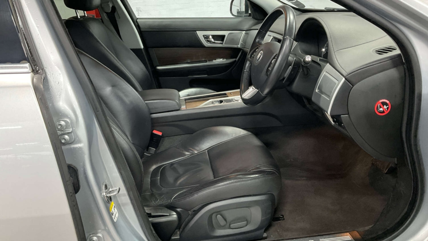 Used Jaguar XF 2013 for sale - 77558204: Photo 14