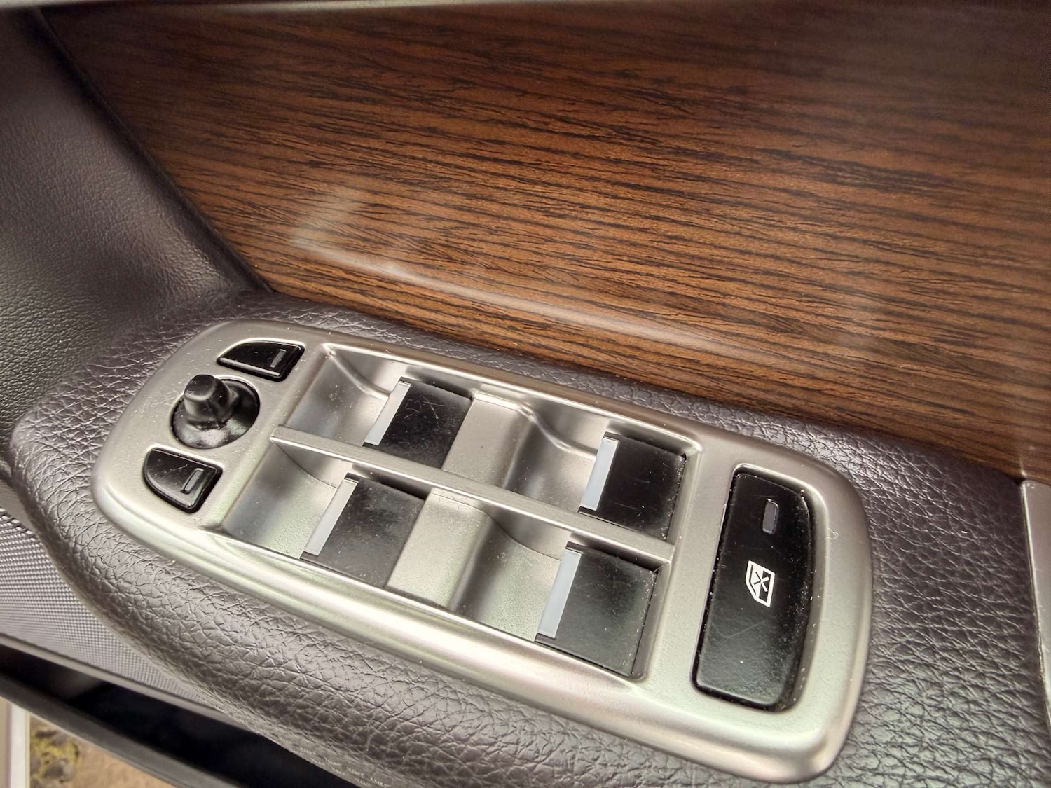 Used Jaguar XF 2013 for sale - 77558204: Photo 21