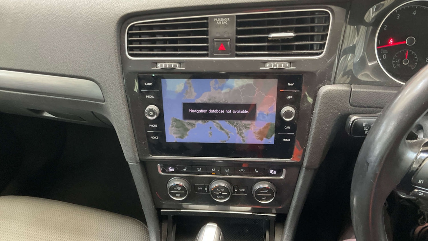 Used Volkswagen Golf 2020 for sale - 76602052: Photo 7