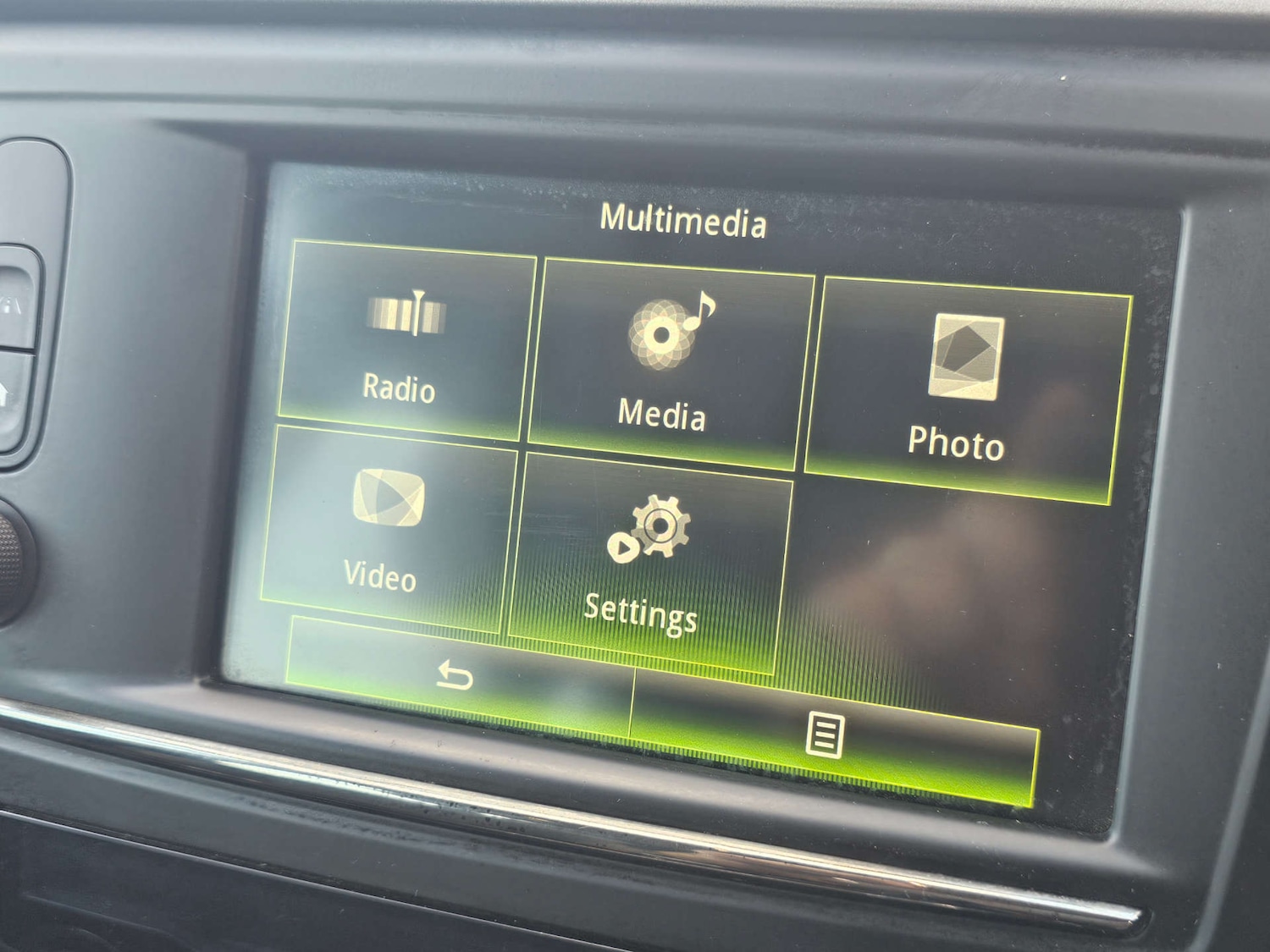 Used Renault Kadjar 2016 for sale - 76830040: Photo 21