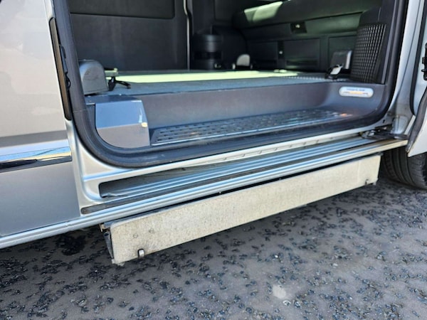 Used Volkswagen Caravelle 2015 for sale - 75545596: Photo 19