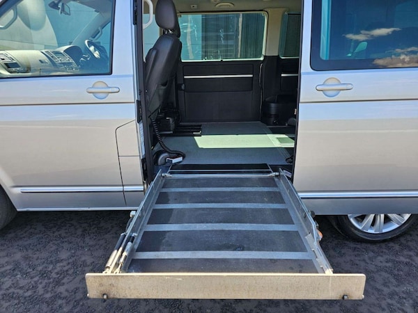 Used Volkswagen Caravelle 2015 for sale - 75545596: Photo 21
