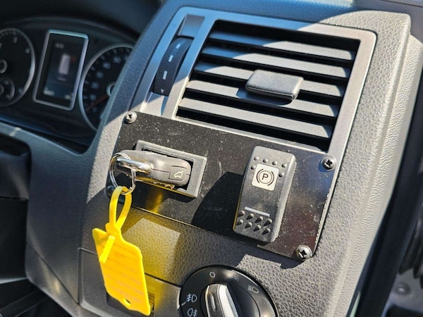 Used Volkswagen Caravelle 2015 for sale - 75545596: Photo 34