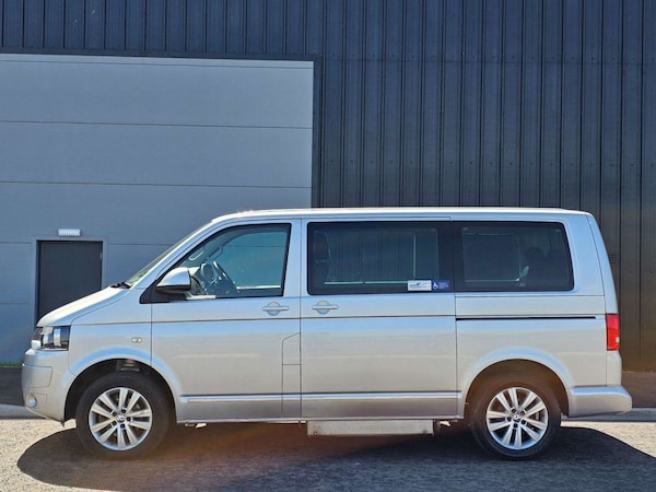 Used Volkswagen Caravelle 2015 for sale - 75545596: Photo 5