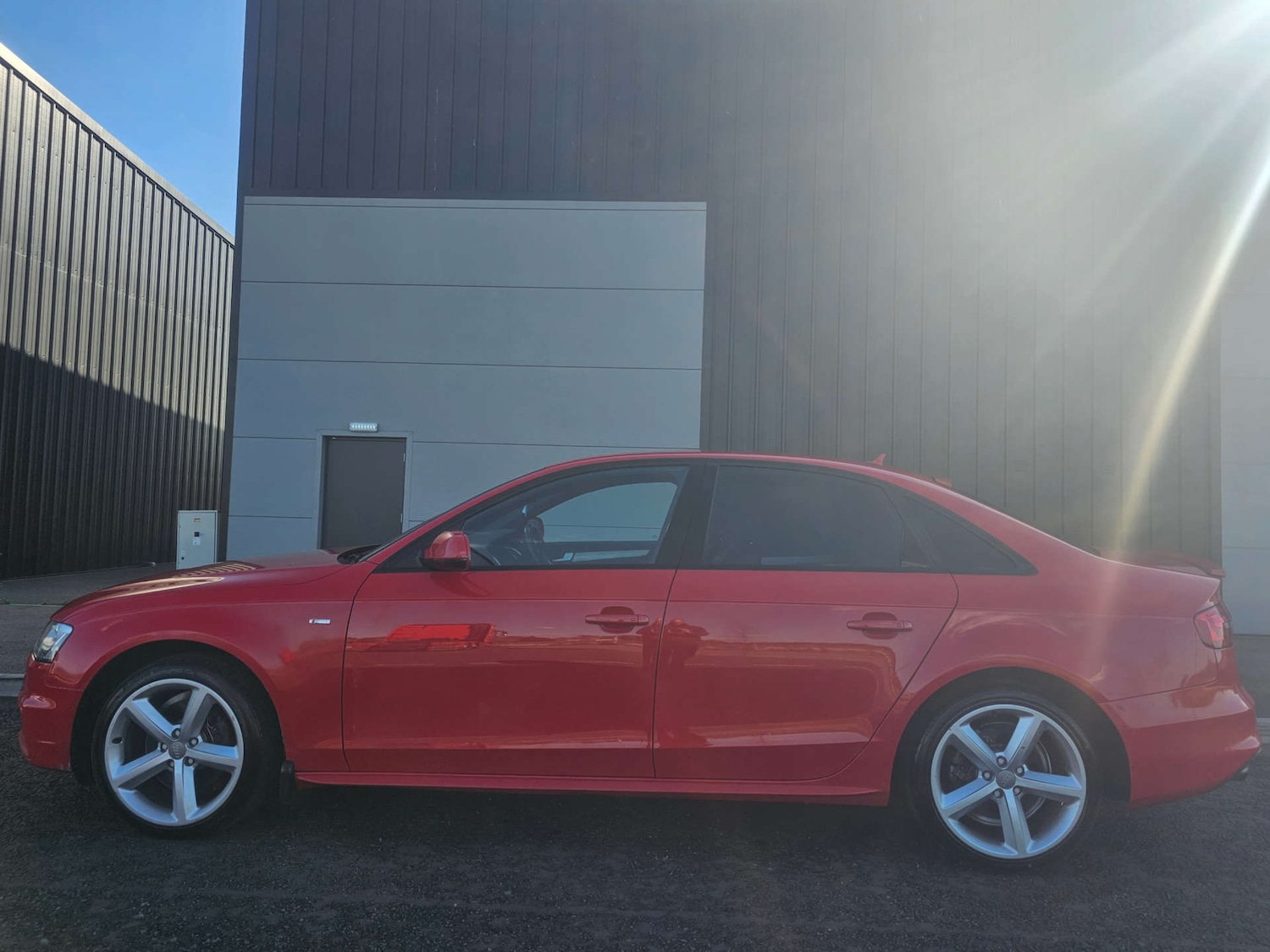 Used Audi A4 2014 for sale - 77974132: Photo 5