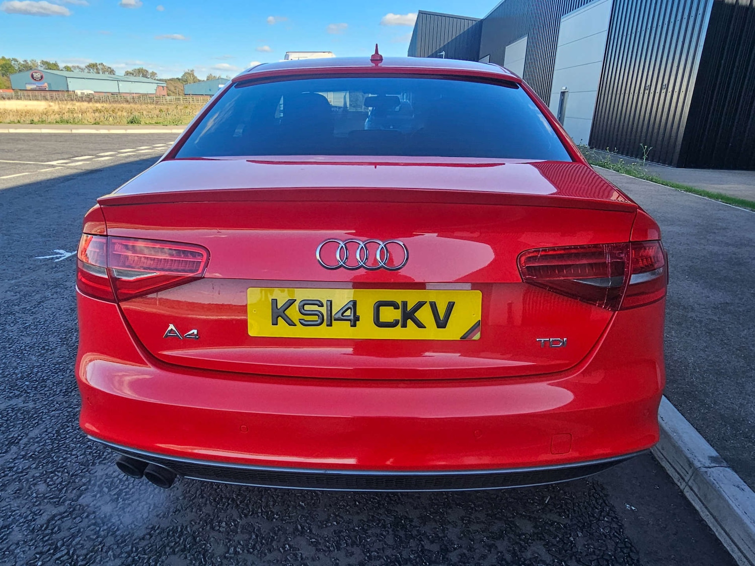 Used Audi A4 2014 for sale - 77974132: Photo 9