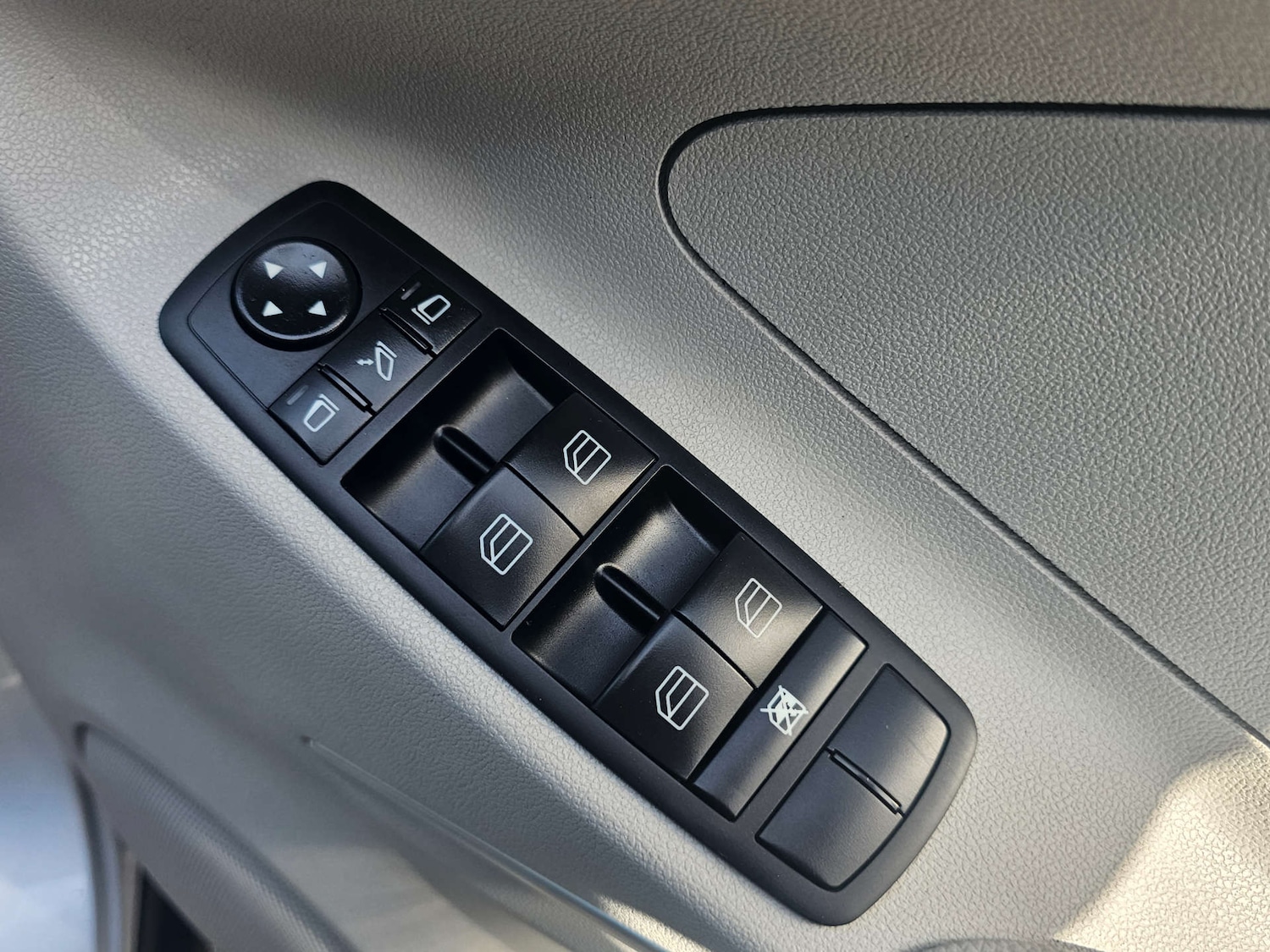 Used Mercedes-Benz M-Class 2008 for sale - 76129240: Photo 17