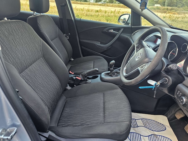 Used Vauxhall Astra 2015 for sale - 75695016: Photo 13