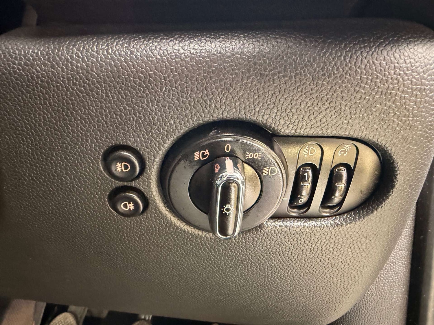 Used MINI Hatch 2015 for sale - 77735109: Photo 17