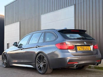 Used BMW 3 Series 2015 for sale - 77704066: Photo