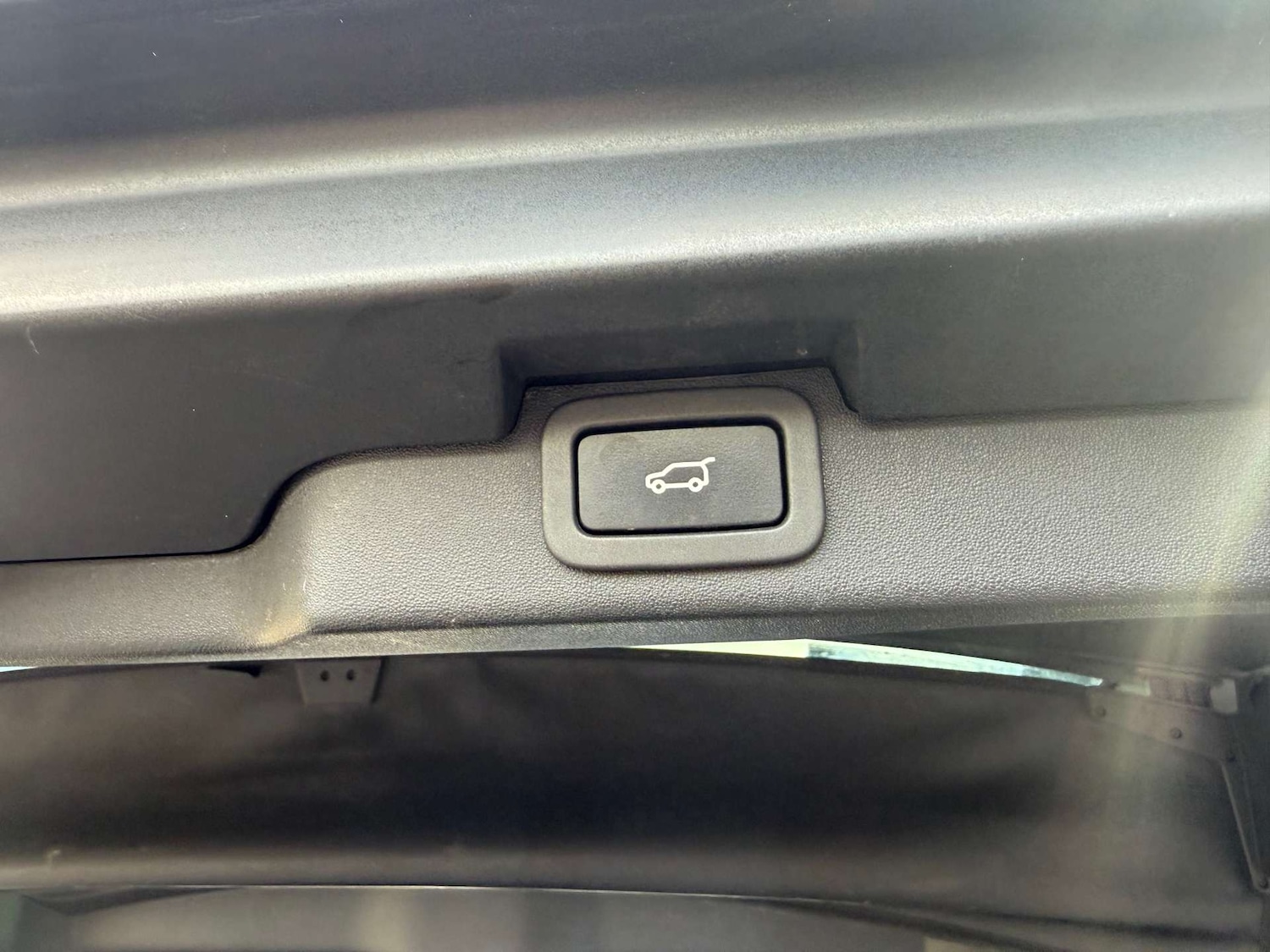 Used Land Rover Discovery 2018 for sale - 77656590: Photo 13