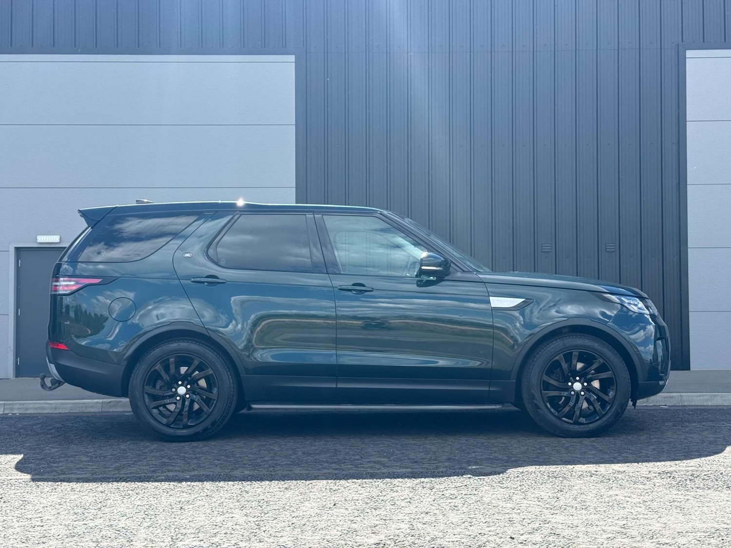 Used Land Rover Discovery 2018 for sale - 77656590: Photo 8