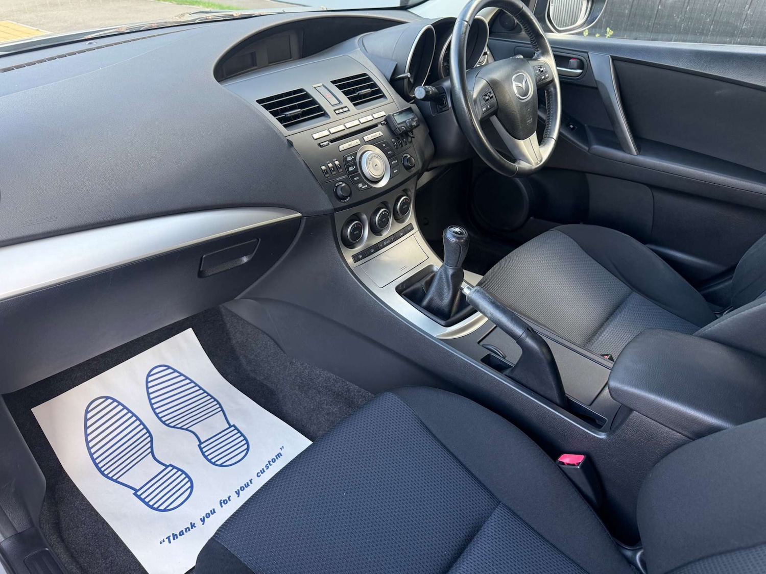 Used Mazda Mazda3 2011 for sale - 76068140: Photo 10