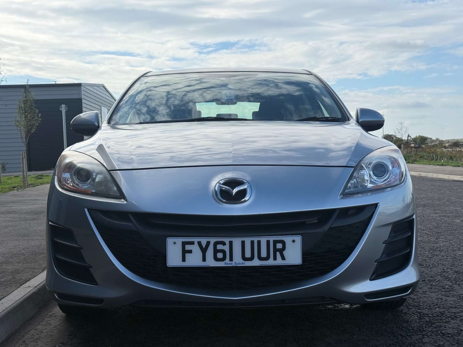 Used Mazda Mazda3 2011 for sale - 76068140: Photo 7