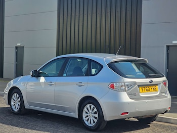Used Subaru Impreza 2010 for sale - 75315120: Photo