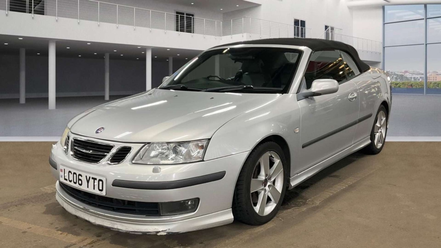 Used Saab 9-3 2006 for sale - 76602075: Photo 2