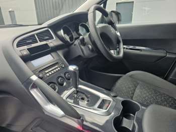 Used Peugeot 3008 2015 for sale - 74842361: Photo