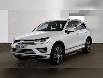 Used Volkswagen Touareg 2015 for sale - 78598511: Photo