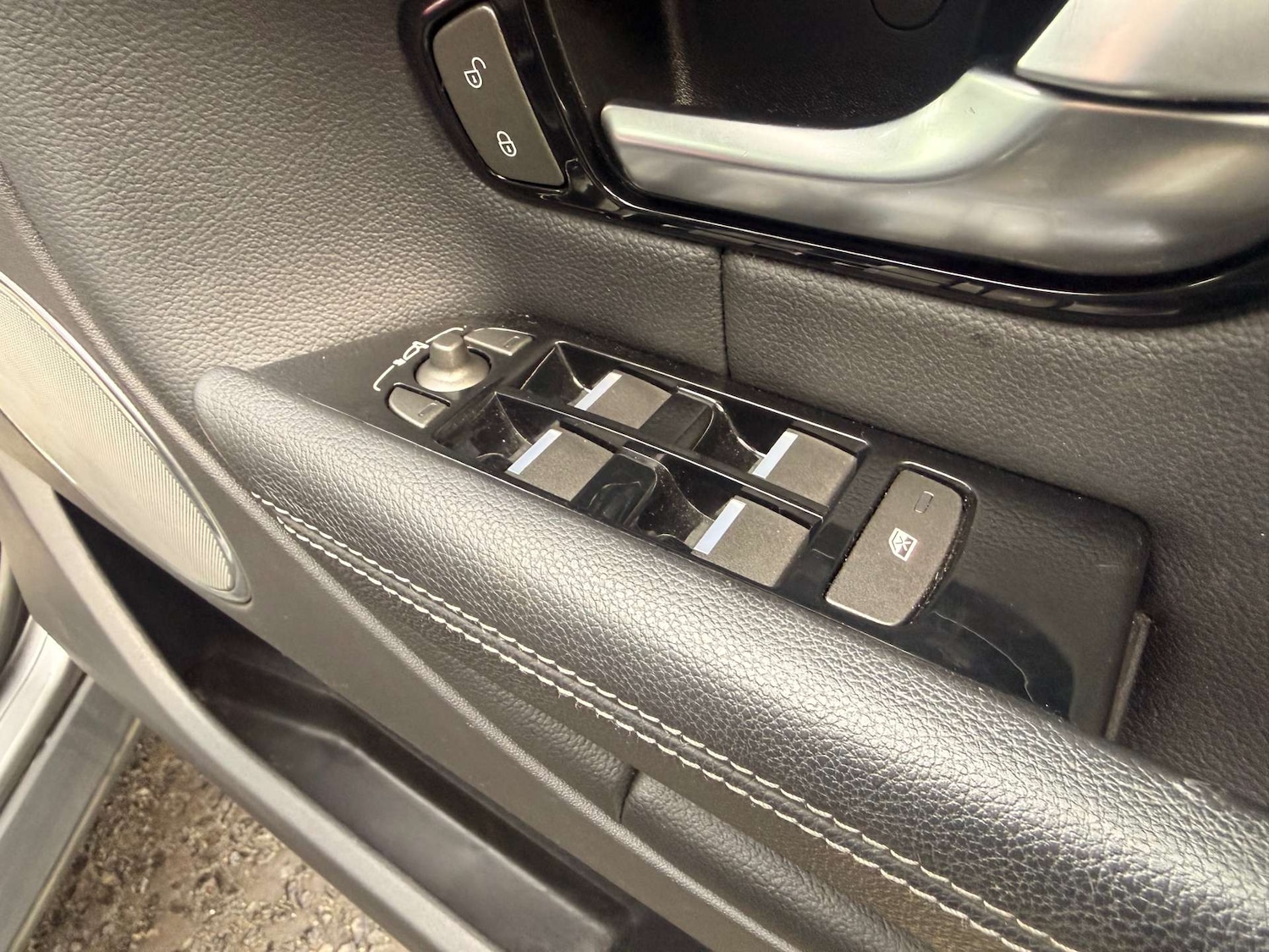 Used Land Rover Range Rover Evoque 2017 for sale - 76404369: Photo 18