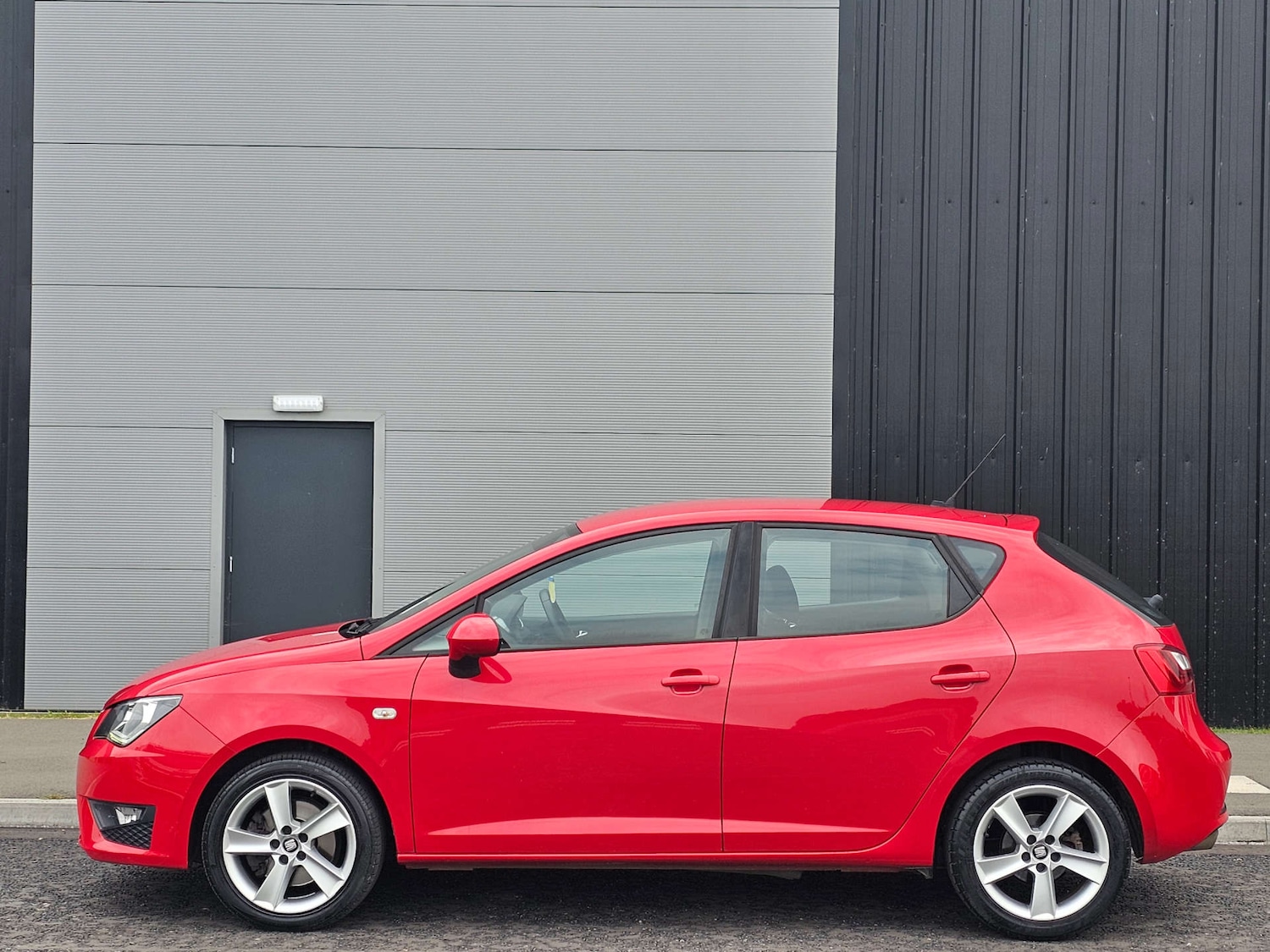 Used SEAT Ibiza 2017 for sale - 76602028: Photo 5