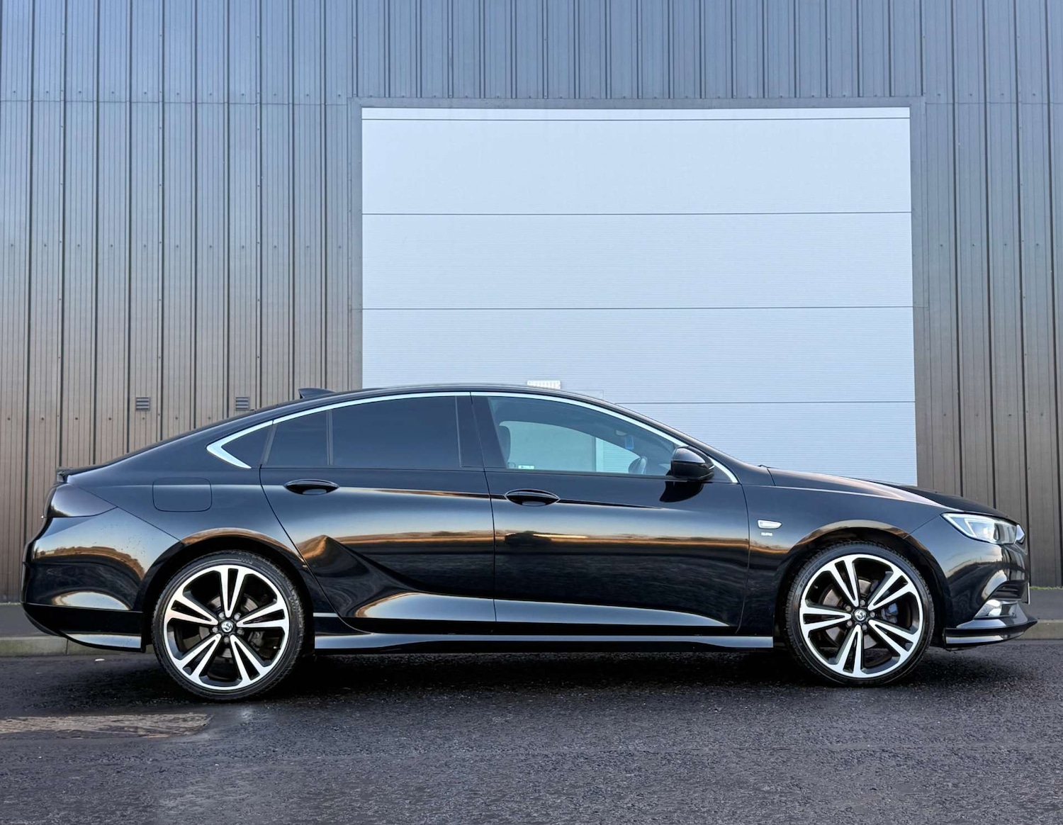 Used Vauxhall Insignia 2018 for sale - 76651438: Photo 6