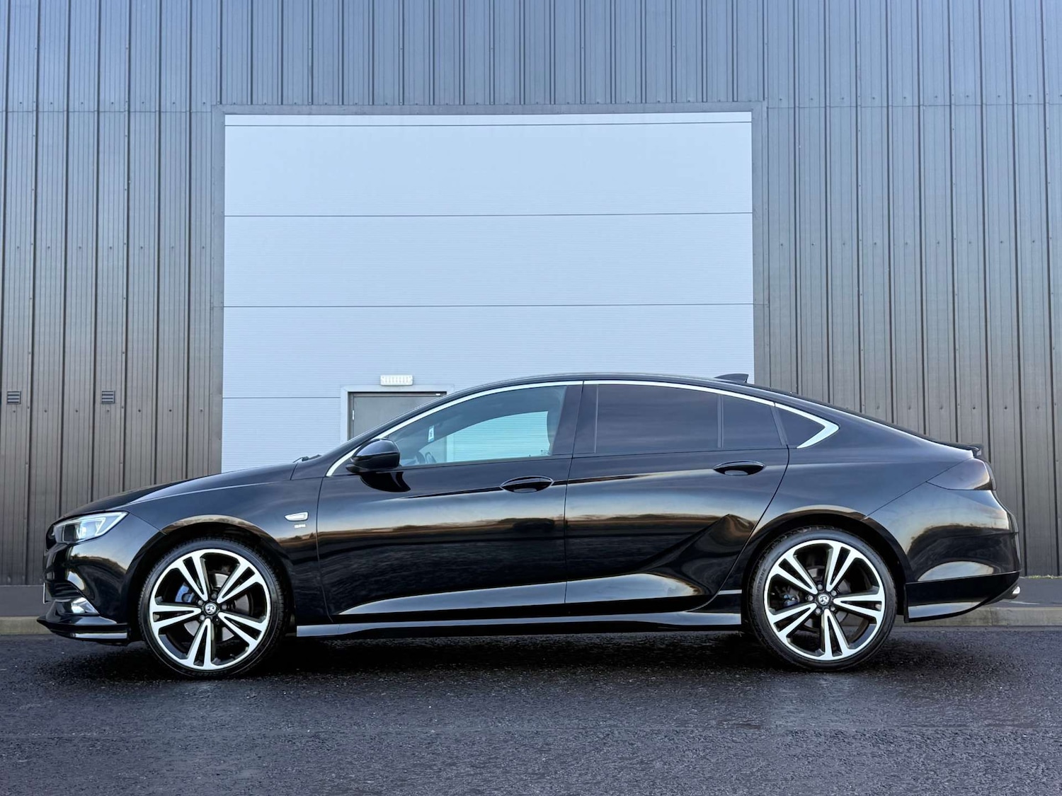 Used Vauxhall Insignia 2018 for sale - 76651438: Photo 7