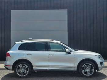 Used Volkswagen Touareg 2016 for sale - 74719421: Photo