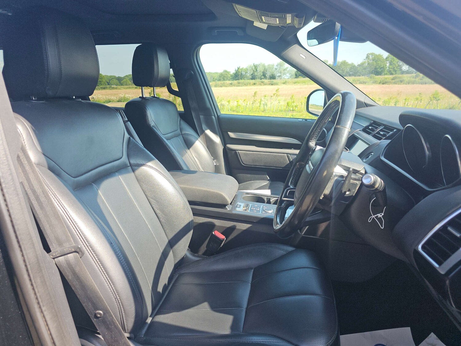 Used Land Rover Discovery 2019 for sale - 76601788: Photo 14