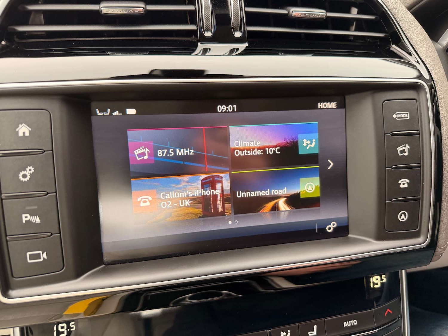 Used Jaguar XE 2016 for sale - 77688322: Photo 17