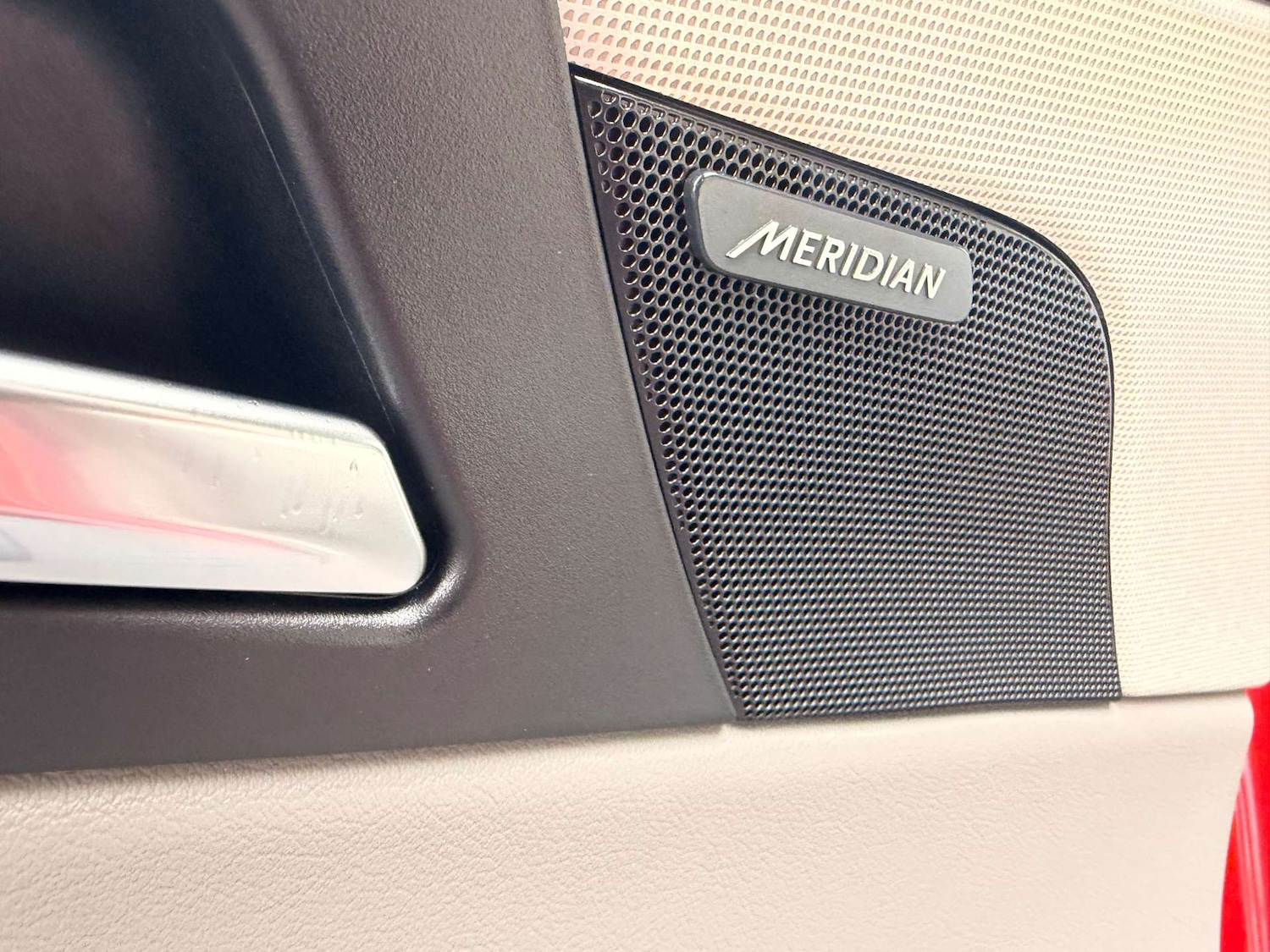 Used Jaguar XE 2016 for sale - 77688322: Photo 24