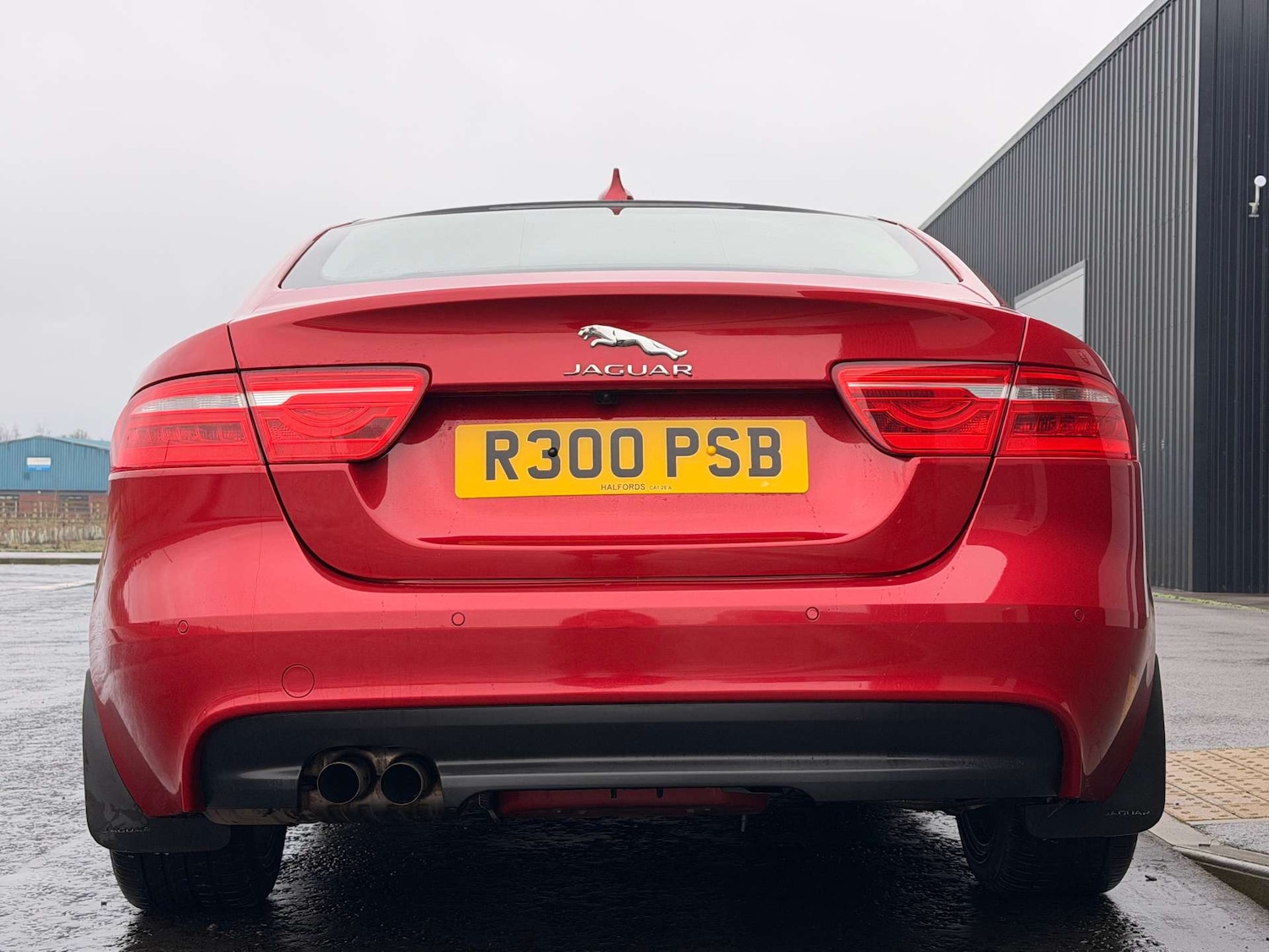 Used Jaguar XE 2016 for sale - 77688322: Photo 9