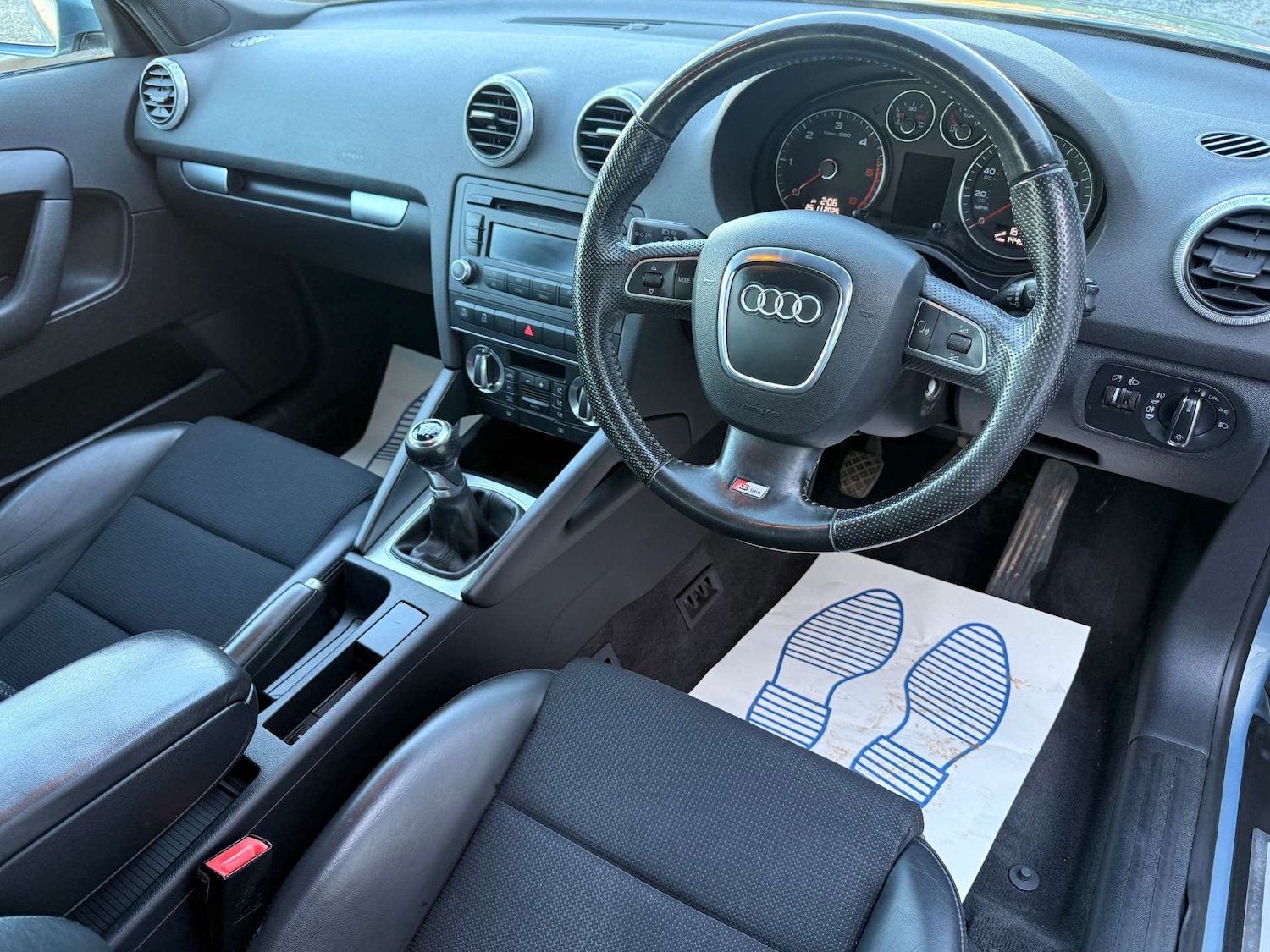 Used Audi A3 2010 for sale - 76654268: Photo 2